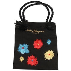 Stunning Vintage Rafia Flowers and Lin Handbag Salvatore Ferragamo