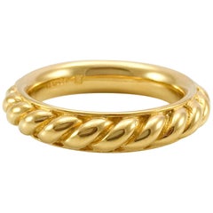 Hermes Large Gold-Plated Ribbed Scarf Ring