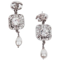 CHANEL Pendant Stud Earrings in Palladium Metal, Rhinestones, Pearls