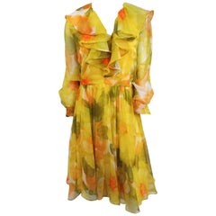 I. Magnin - Robe en mousseline de soie jaune imprimée de fleurs, années 1980