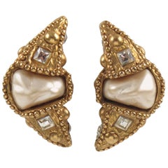 Vintage 1980s Alexis Lahellec Paris Signed Clip-on Earrings Crescent with Pearl 3