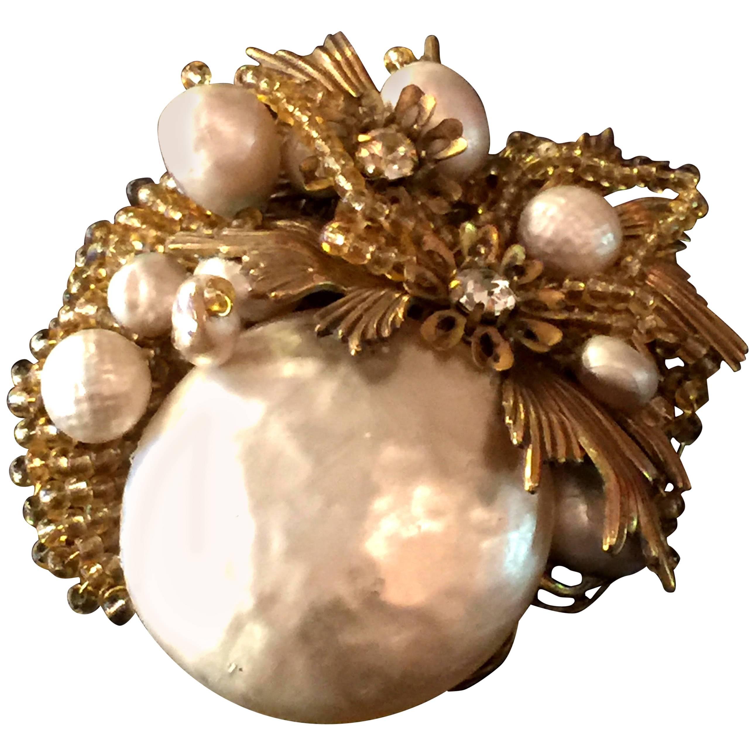 MIRIAM HASKELL Baroque Pearl Seed Bead and Gilt Metal Brooch/Pin For