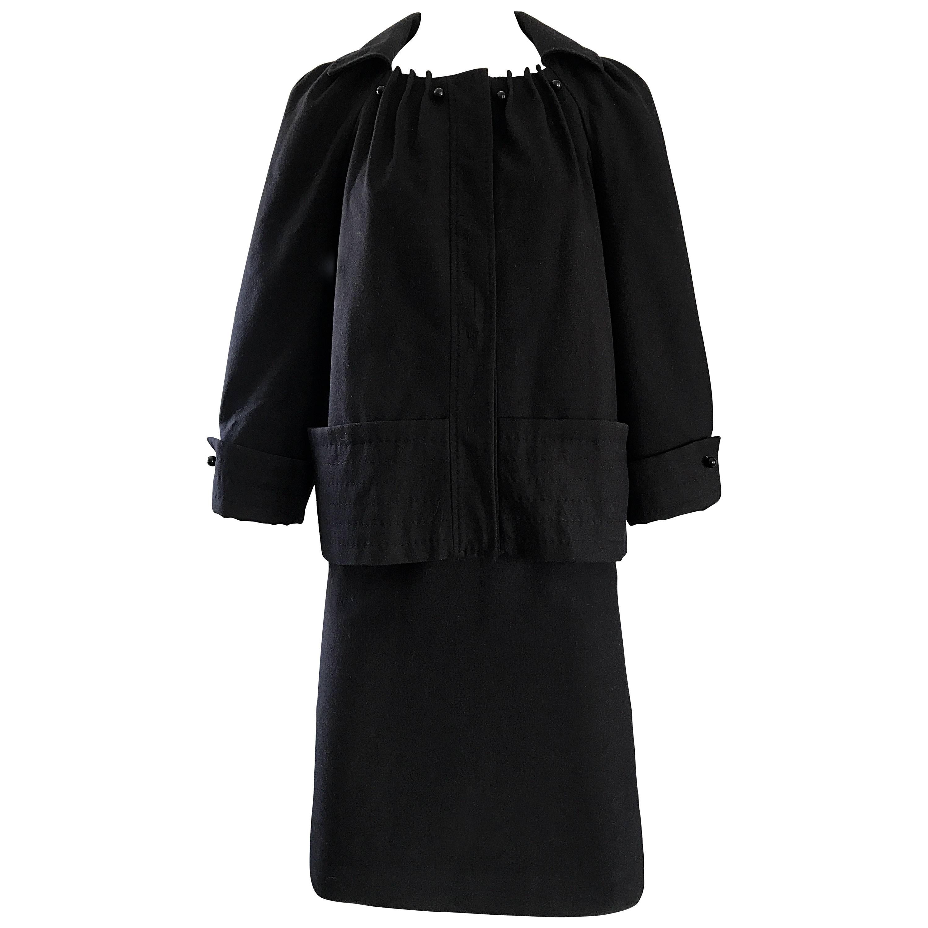 Vintage Alberta Ferretti Size 6 1990s Does 1960s Black Wool 90s Skirt Suit For Sale