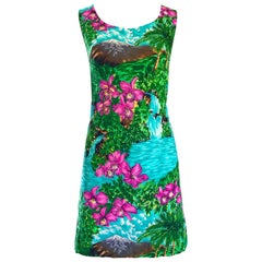 Rare 1960s Novelty Print Dancing Hula Girls Hawaiian Print Mini Shift Dress