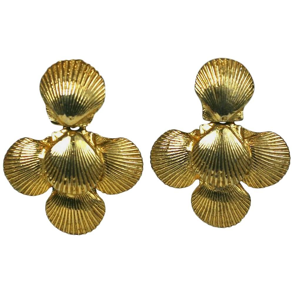 Mimi Di Nardo Shell Earclips