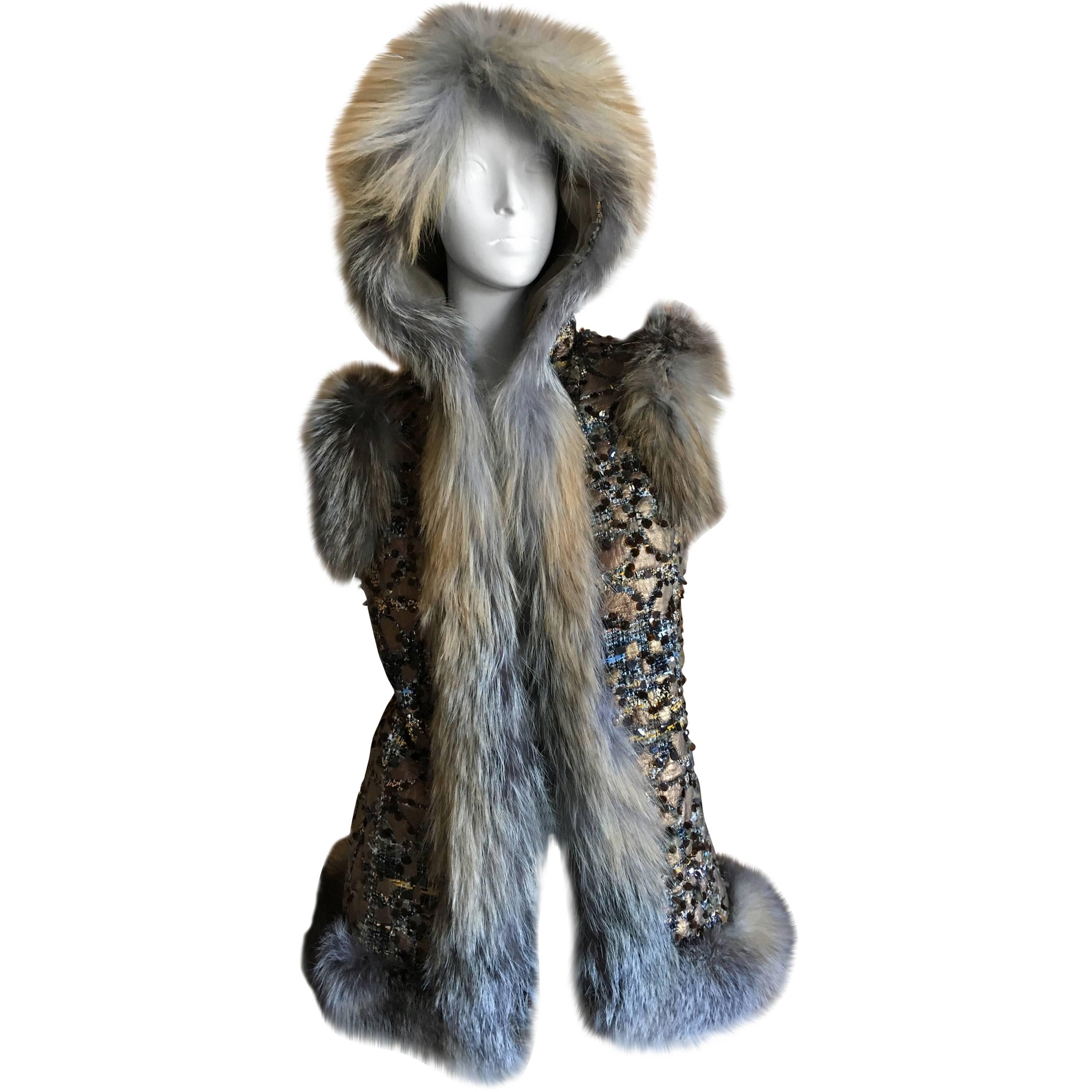 Oscar de la Renta Fox Fur Trim Embellished Vest with Hood For Sale