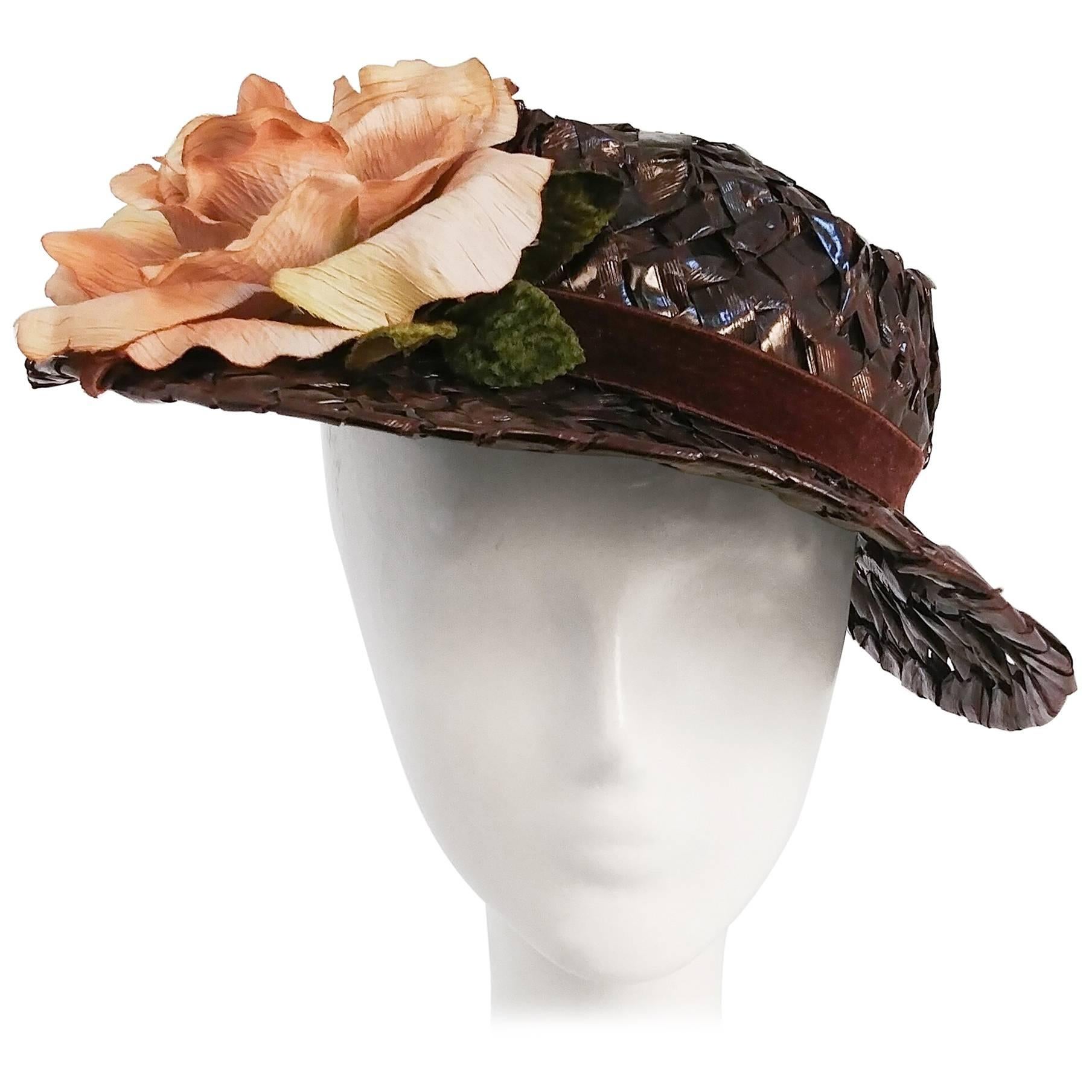 1950s Brown Straw Raffia Hat w/ Rose