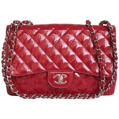CHANEL 'Jumbo' Flap Bag in Red Patent Leather