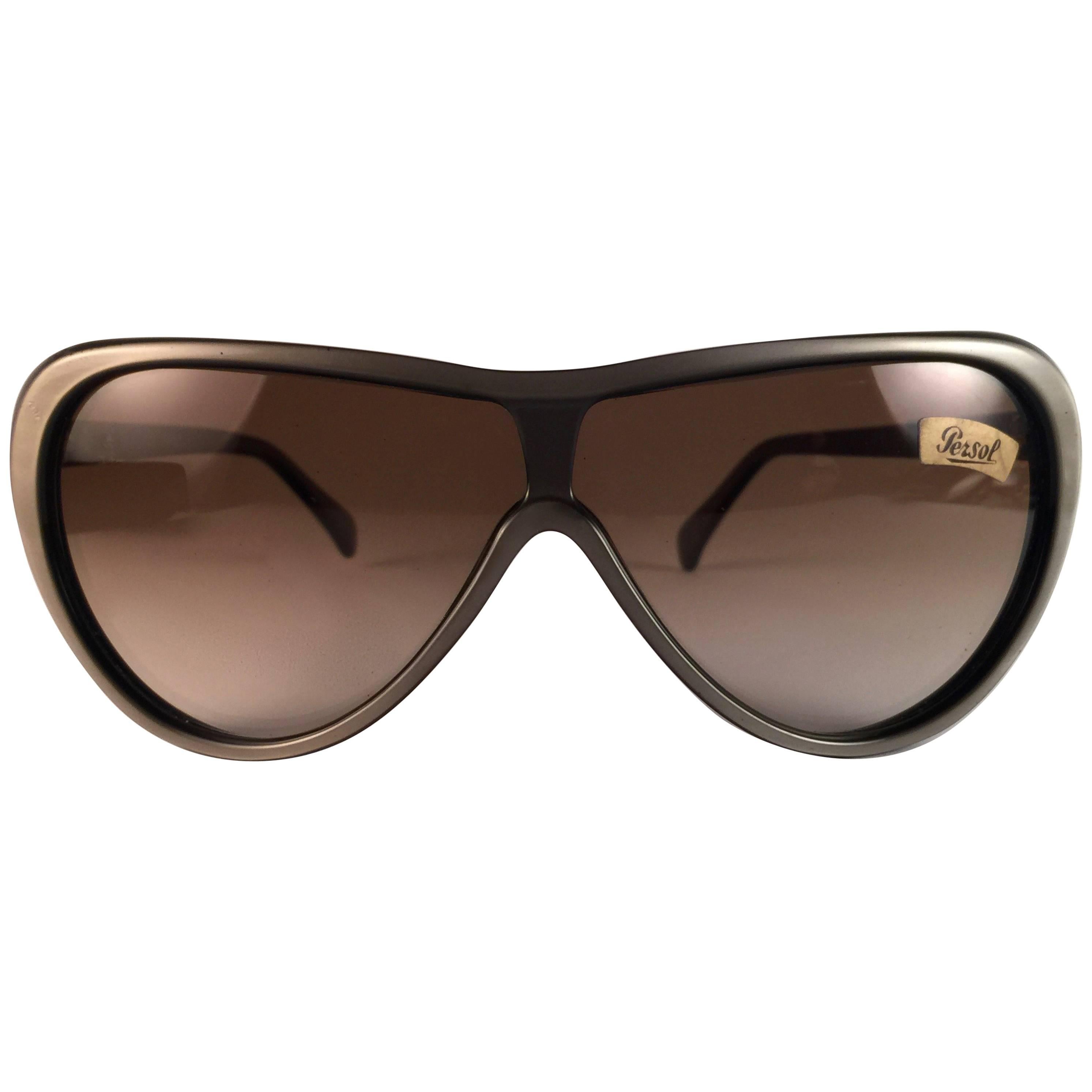 Persol Ratti Sunglasses - 12 For Sale on 1stDibs | persol 69233 ratti 56  17, persol ratti vintage sunglasses, persol ratti 69233