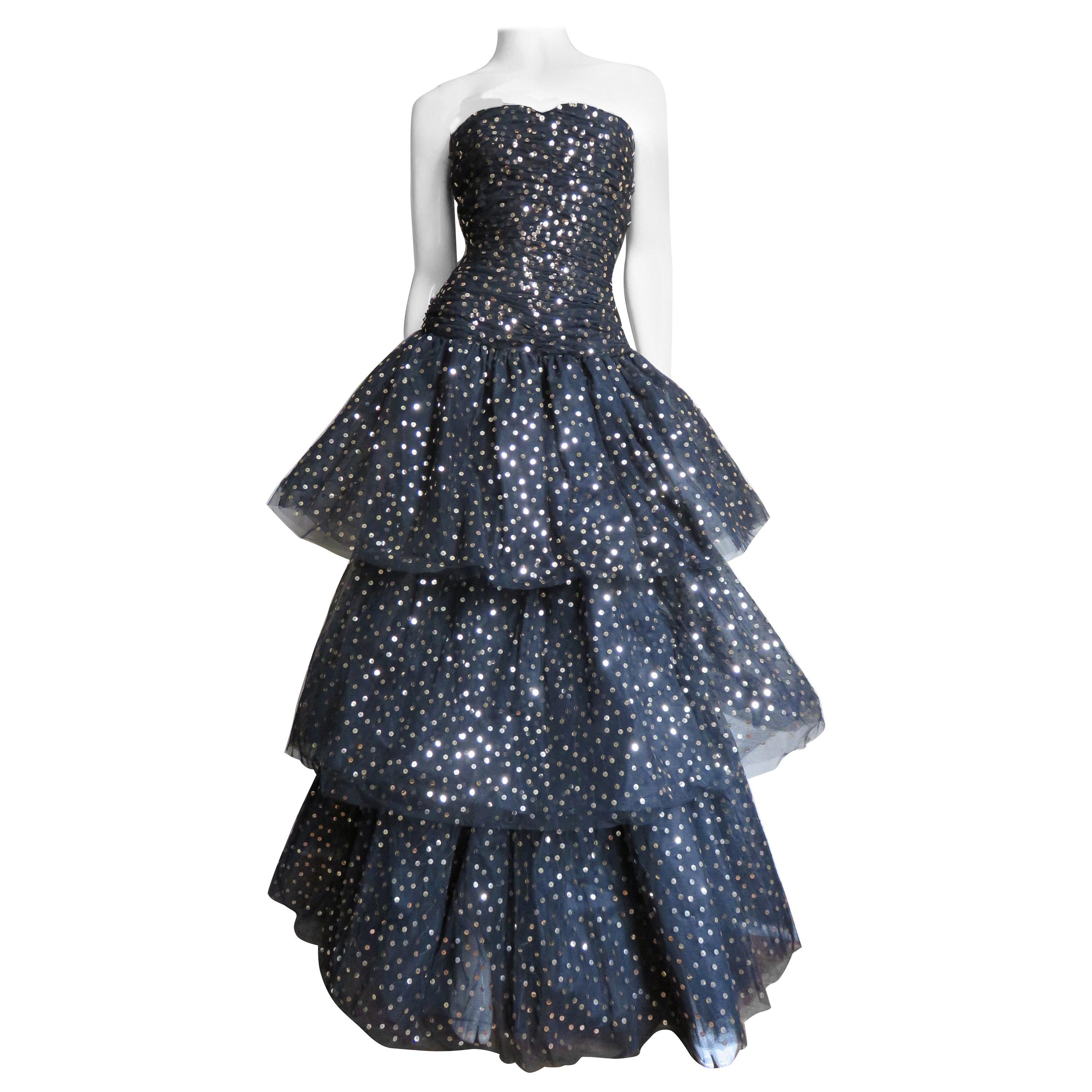 Arnold Scassi Boutique Vestido de tul sin tirantes y envoltura en venta