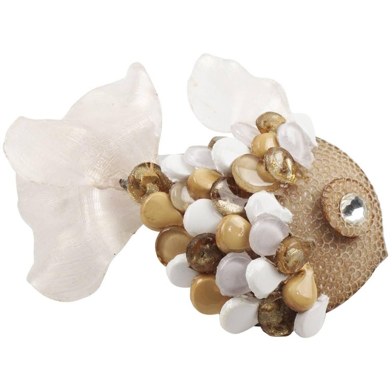 So Cute Vintage Dimensional Fish Resin Pin Brooch by Cilea Paris For