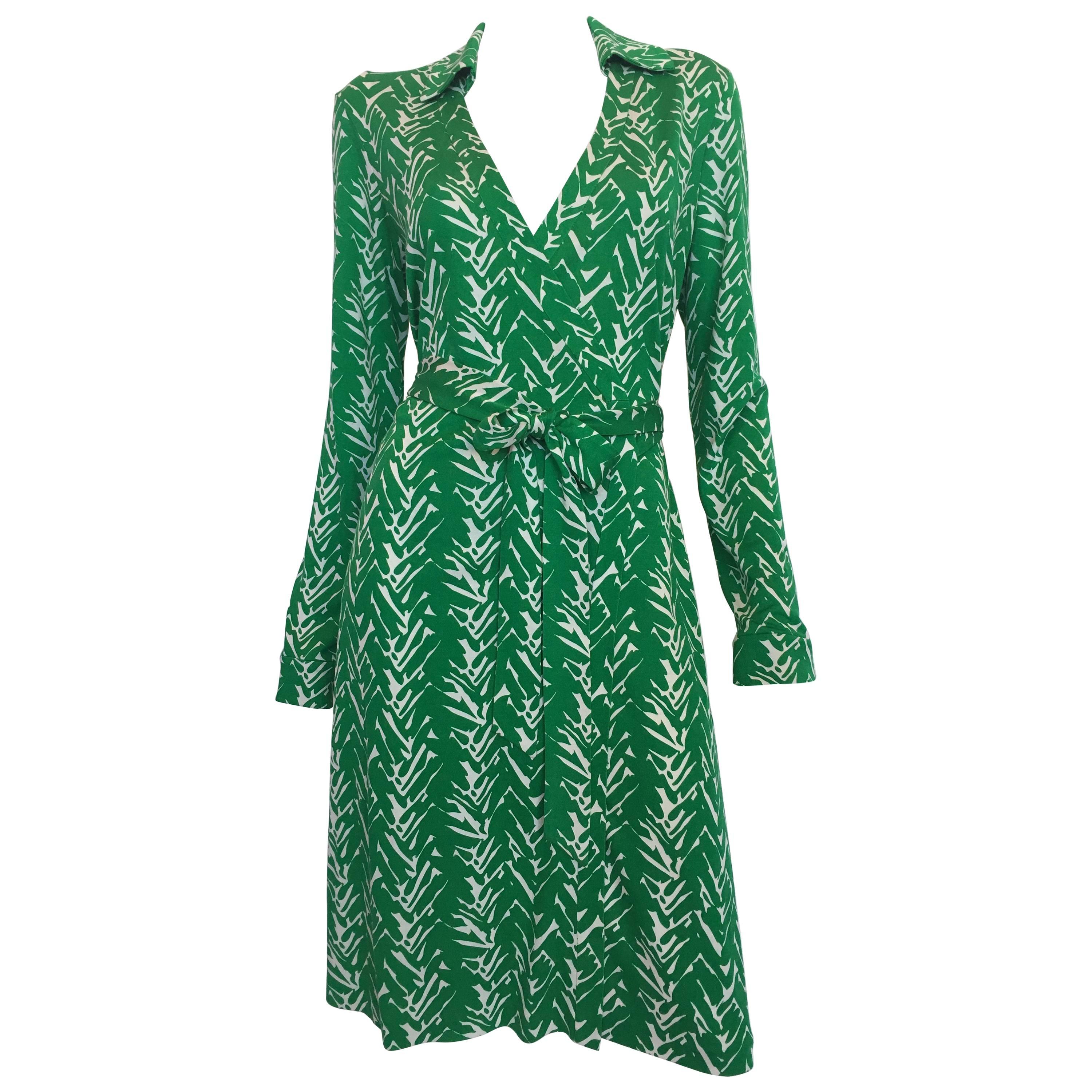 Diane von Furstenberg Green Print Classic Wrap Dress