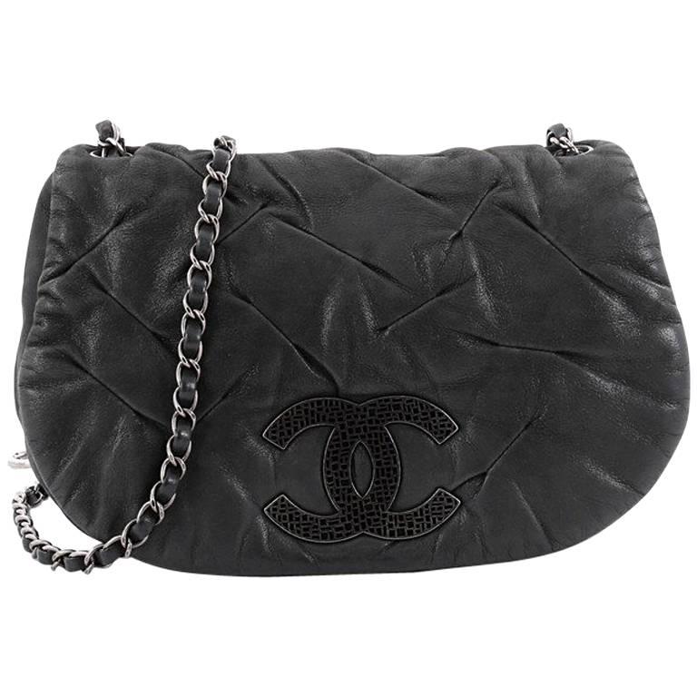 Chanel Glint Messenger Bag Iridescent Calfskin