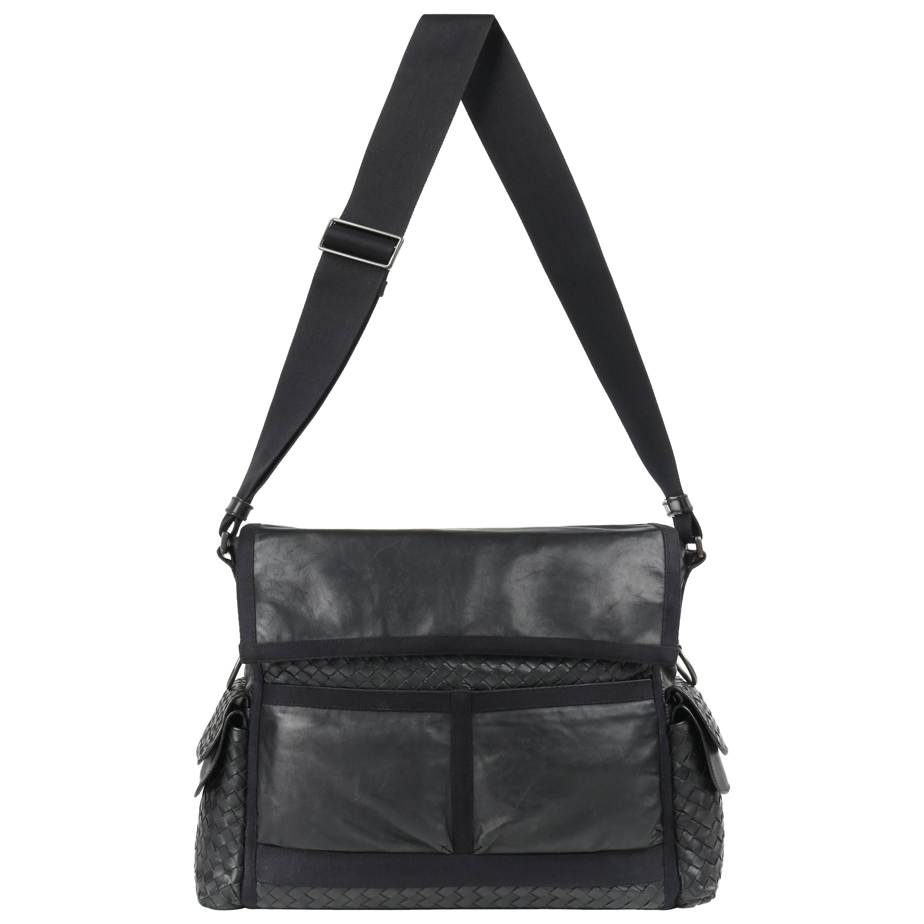 BOTTEGA VENETA S/S 2005 Black Intrecciato & Nappa Leather Large Messenger Bag