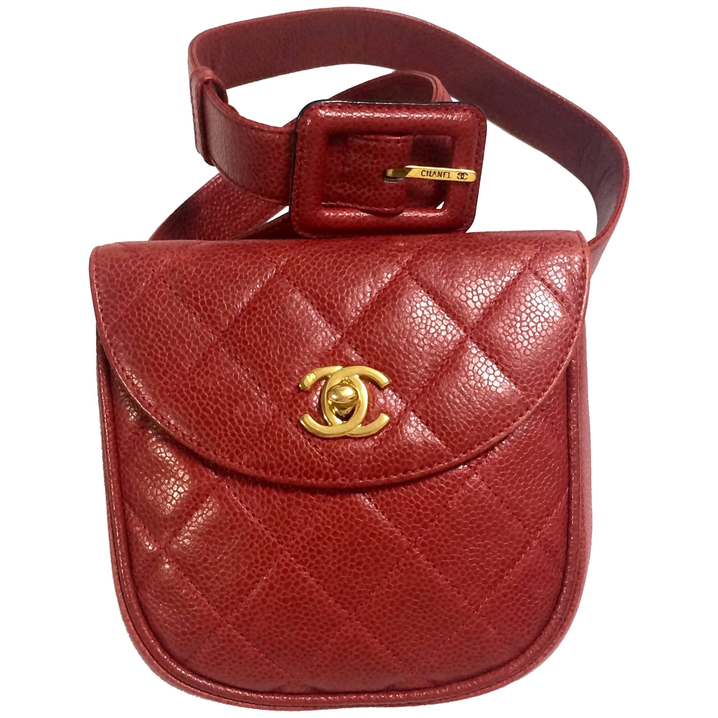 Vintage CHANEL 2.55 red caviar leather waist purse, fanny pack with golden cc.