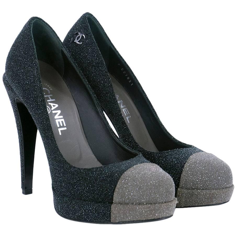 Contemporary Chanel Platform Two Tone Glitter Blasted Pumps For Sale
