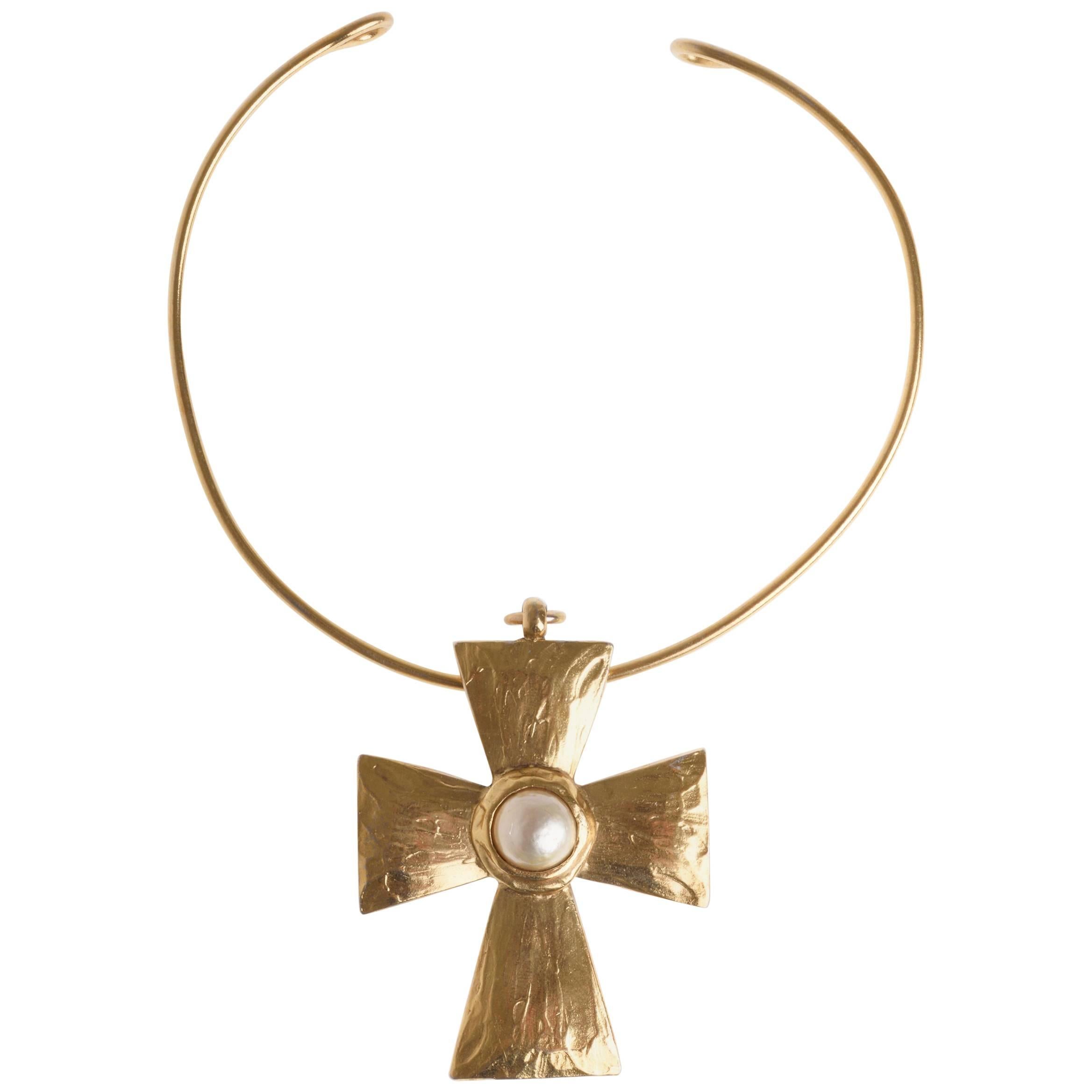 1980s YSL YVES SAINT LAURENT Large Cross Pendant Chocker Necklace