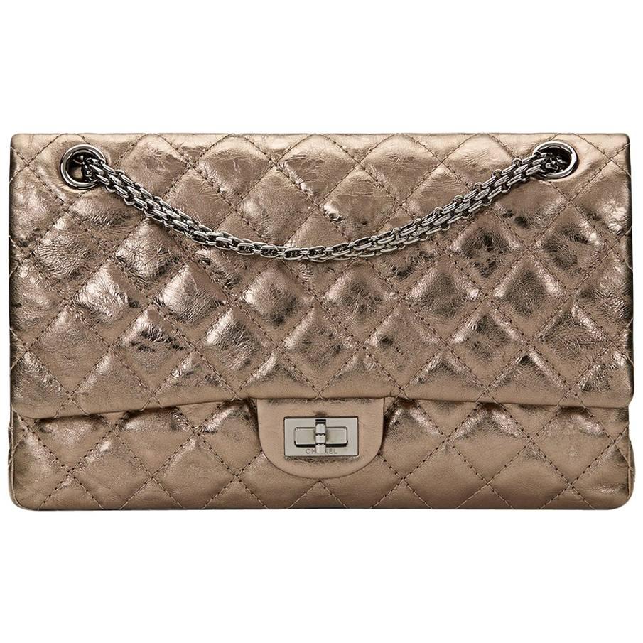 2000s Chanel Bronze Quilted Metallic Calfskin Leather 2.55 Reissue 226 Flap Bag