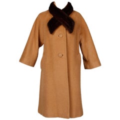 1960s Lilli Ann Vintage Camel Wool Coat with Mink Fur Collar