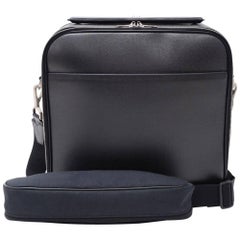 Louis Vuitton Black Taiga Leather Laptop Briefcase Bag + Strap