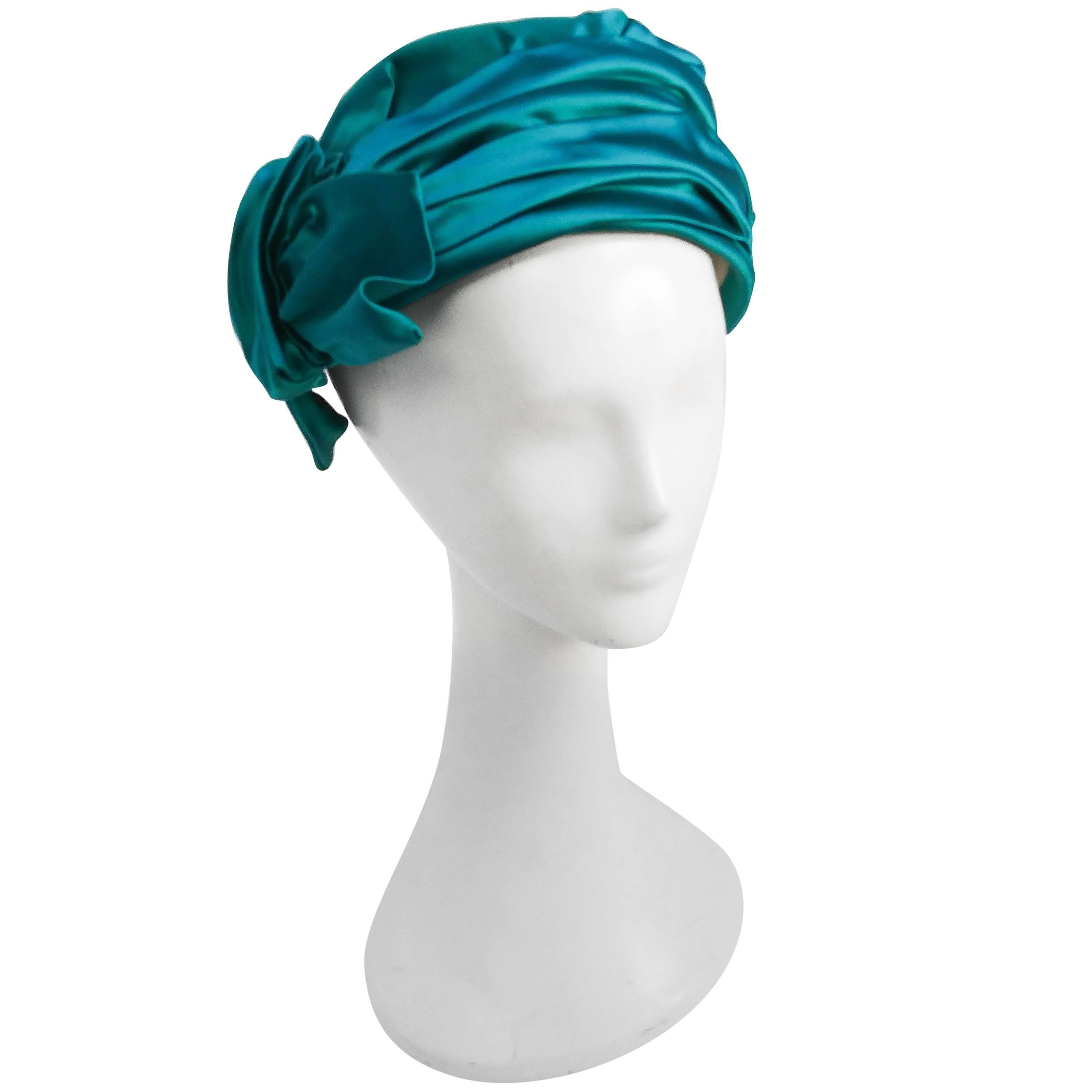 1960s Green Satin Turban Hat w/ Side Bow