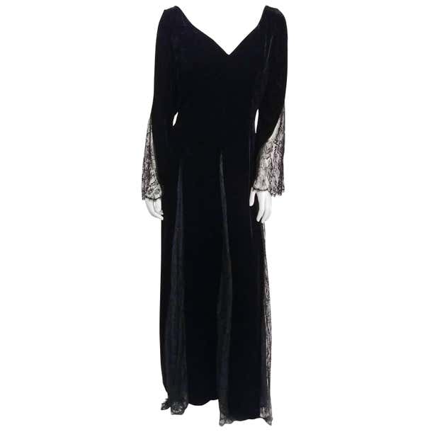 1980s Bill Blass Black Velvet Gown w/ Lace Detail For Sale at 1stDibs ...
