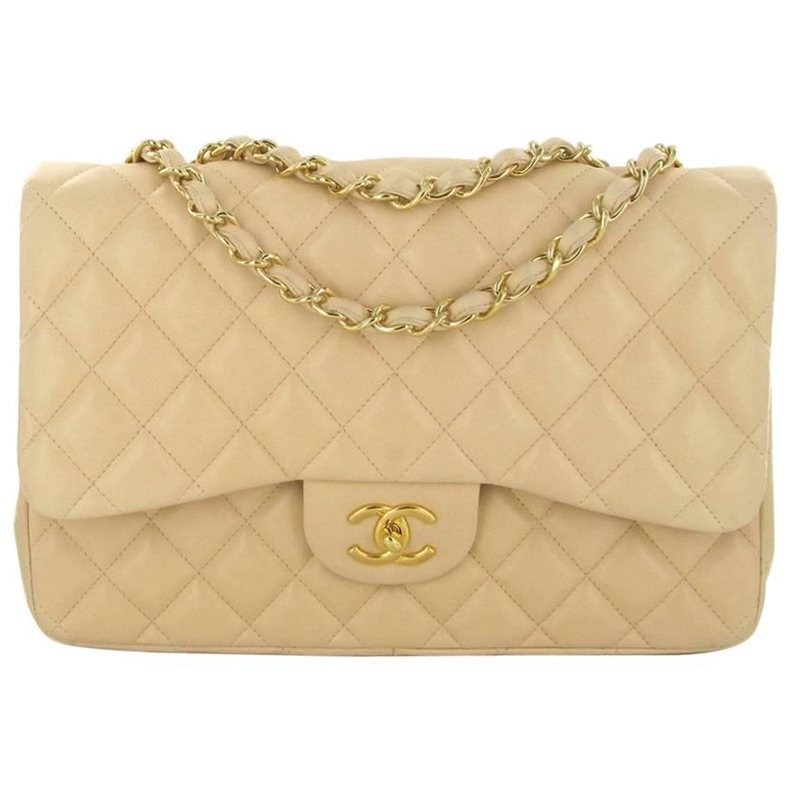 CHANEL Jumbo Flap Bag in Beige Quilted Lamb Leather