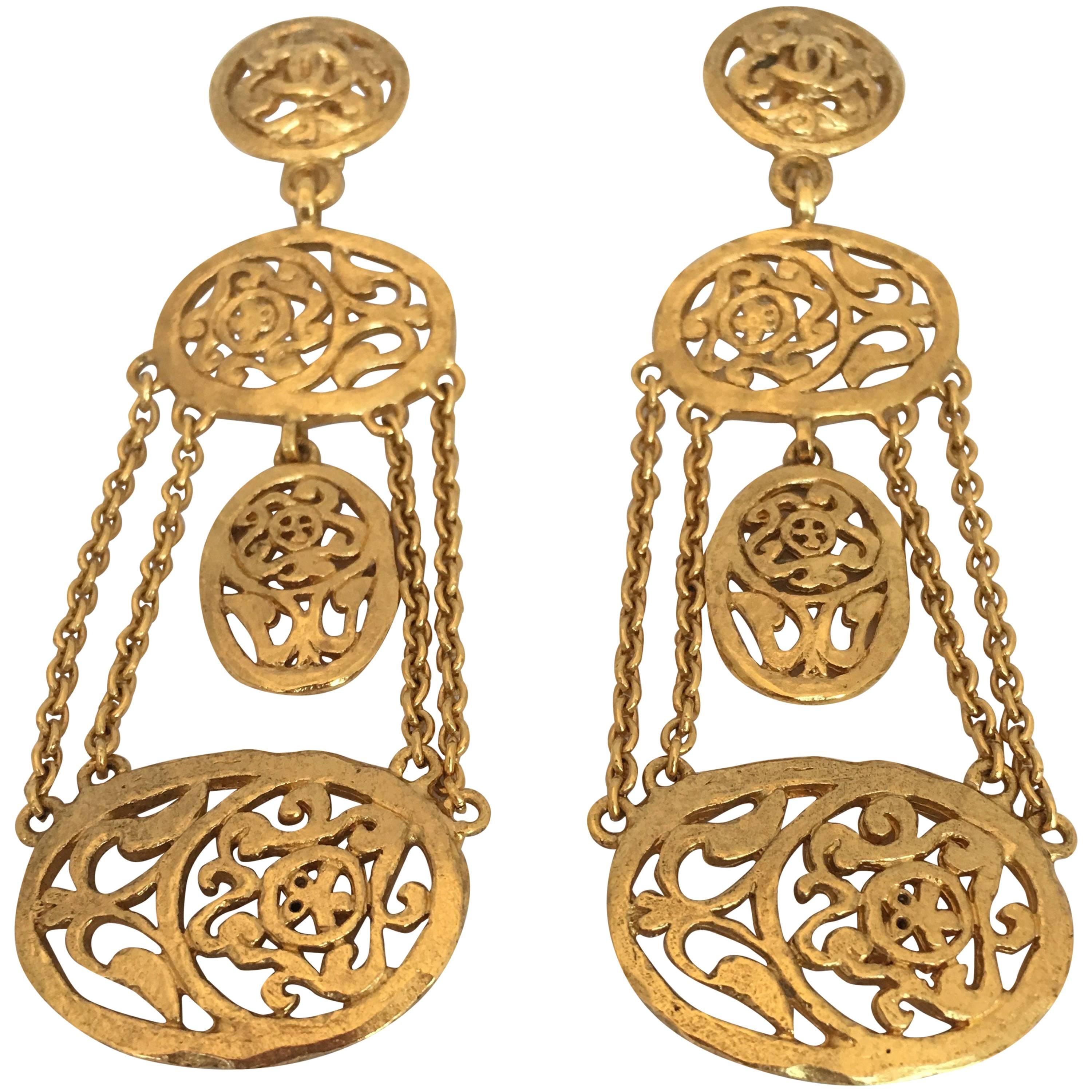 Chanel Gold Tone Floral Filigree Chandelier Clip Earring, 1980s 