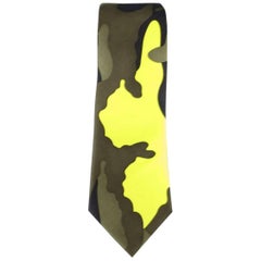 VALENTINO Neon Green & Olive Camouflage Silk Tie