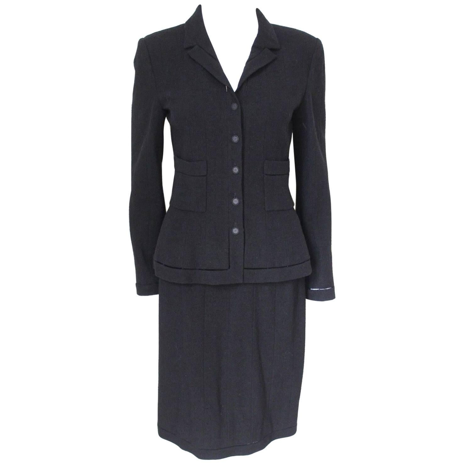 Chanel Black Classic Skirt Suit Jacket F38 uk 10  For Sale