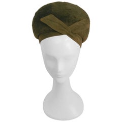 1960s Moss Green Felt Hat w/ Crossover Ribbon Detail