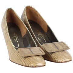 Vintage Carlton 1960s Unworn Tan Brown Lizard Leather Pumps With Buckles