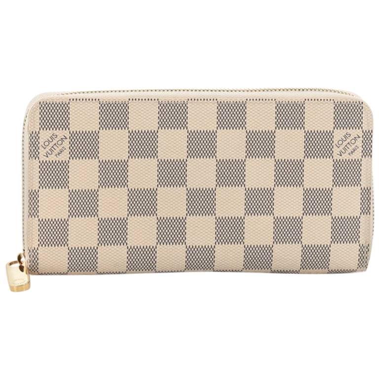 Louis Vuitton Zippy Wallet Damier