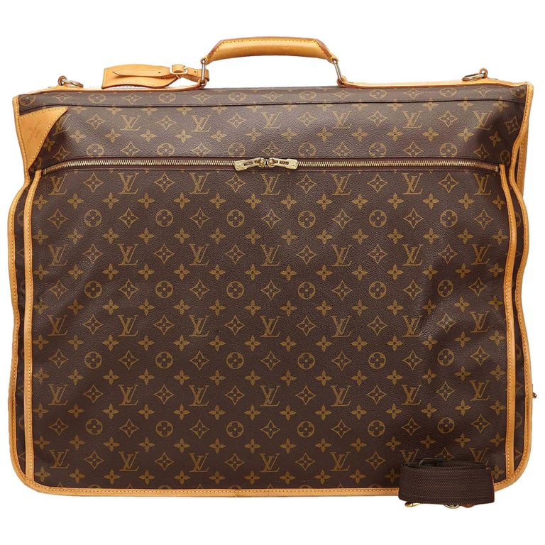 Louis Vuitton Brown Monogram Portable Cabine For Sale at 1stdibs