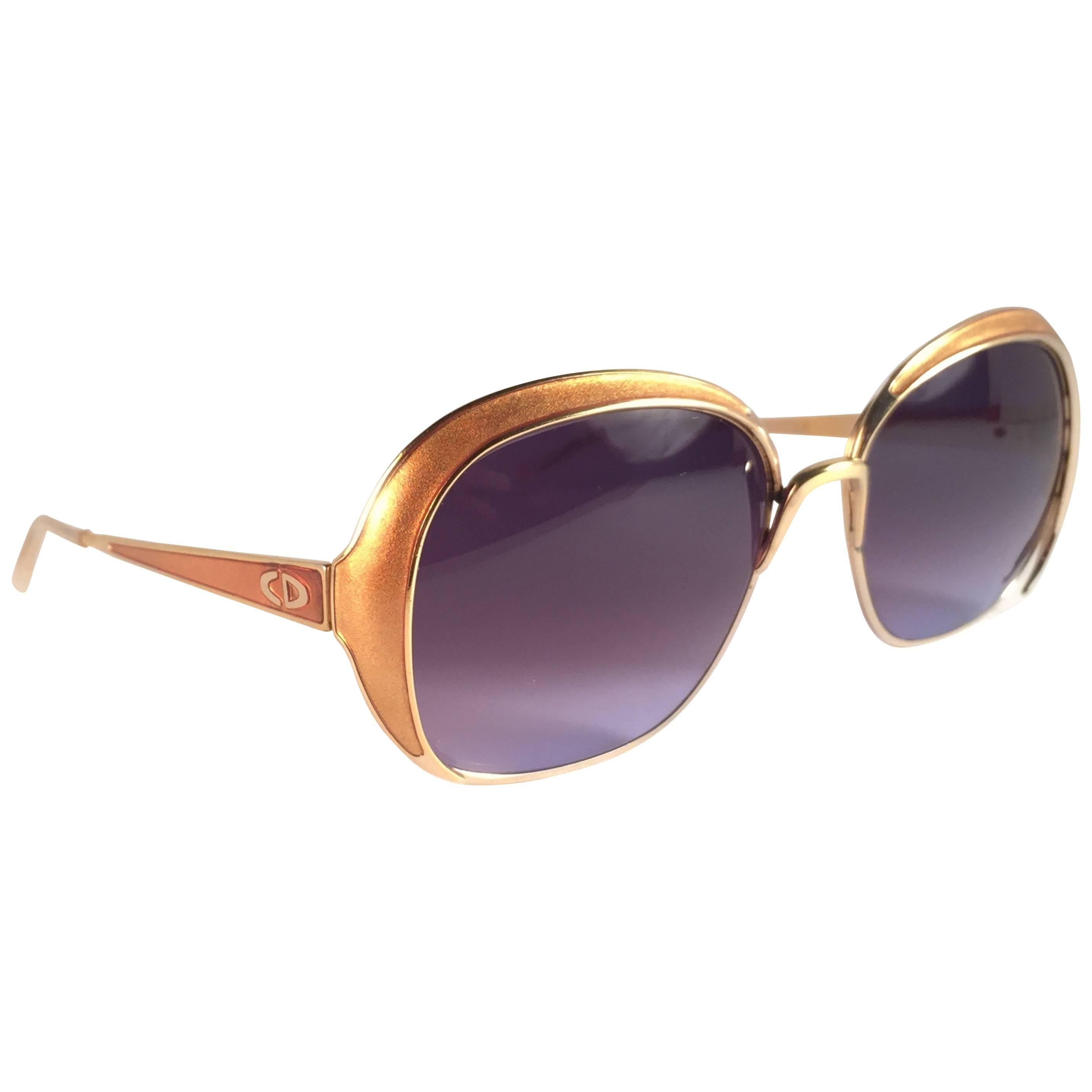 New Vintage Christian Dior 2132 44 Gold & Black Sunglasses Austria