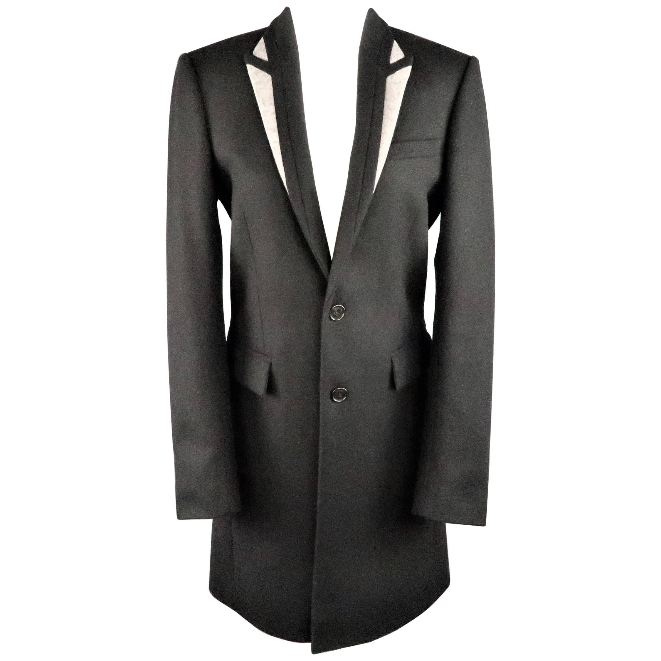 Men's DIOR HOMME by Hedi Slimane 36 Black Wool Blend Gray Peak Lapel Coat  at 1stDibs | dior homme 2001, dior homme hedi slimane leather jacket, dior  homme coat