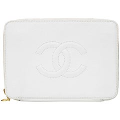 Chanel White Caviar Leather Timeless CC XLClutch Bag/Folio Wallet