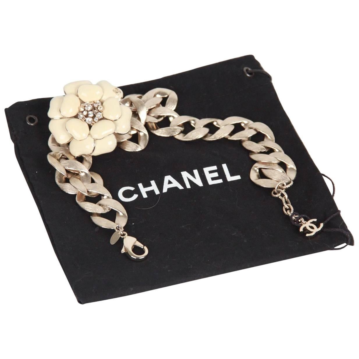 Chanel Gold metal Chunky Chain Camelia Necklace Choker