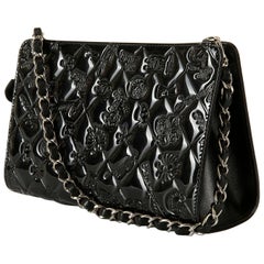 Chanel Quilted Metallic Leather Lucky Charm Pochette Golden Lambskin  ref.785507 - Joli Closet