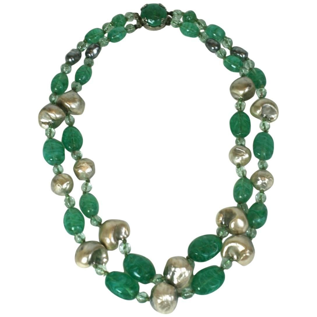 Halskette aus Barockperlen und Smaragden von Louis Rousselet im Angebot