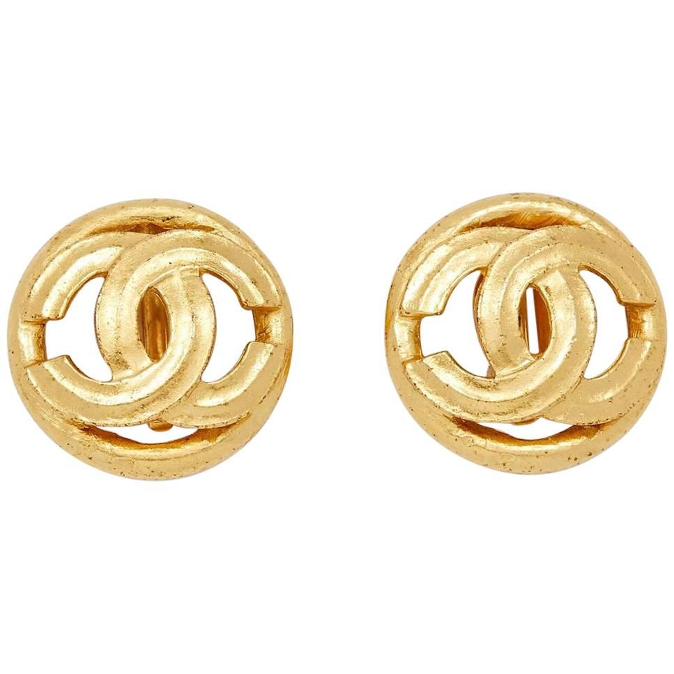 Chanel Gold Double CC Motif Earrings, 1990s 