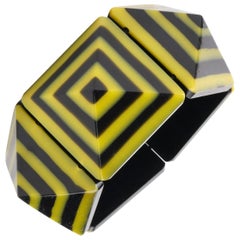 c.1980's Black & Yellow Lucite Pyramid Geometric Stretch Bracelet 