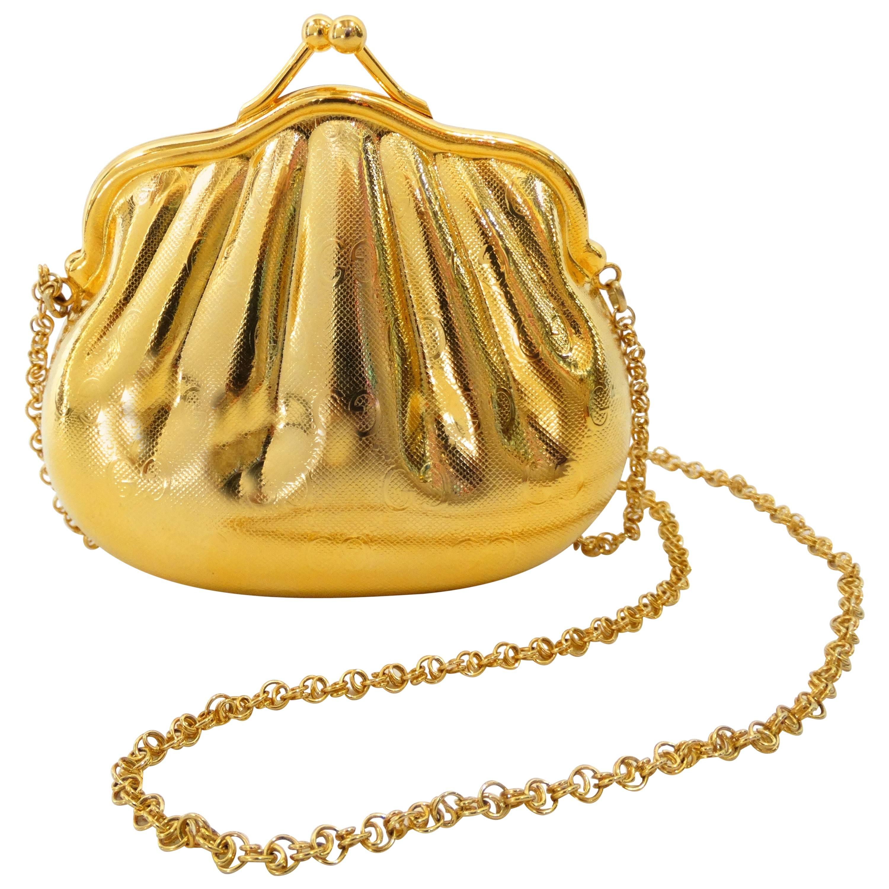 1970er Gucci Monogramm Gold Metall Abendtasche
