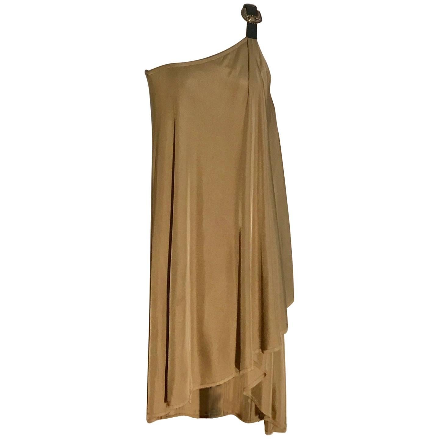 Alexander McQueen 2000s Leather Buckle Accent One Shoulder Tan Knit Draped Dress For Sale