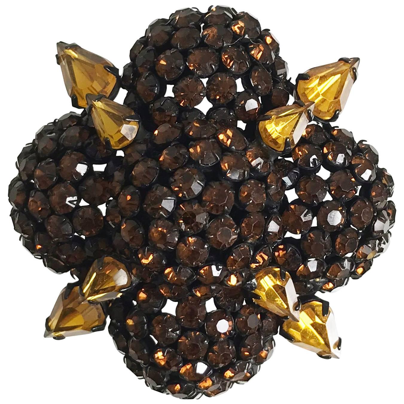 Warner large quatrefoil amber rhinestone encrusted pin For Sale at 1stDibs