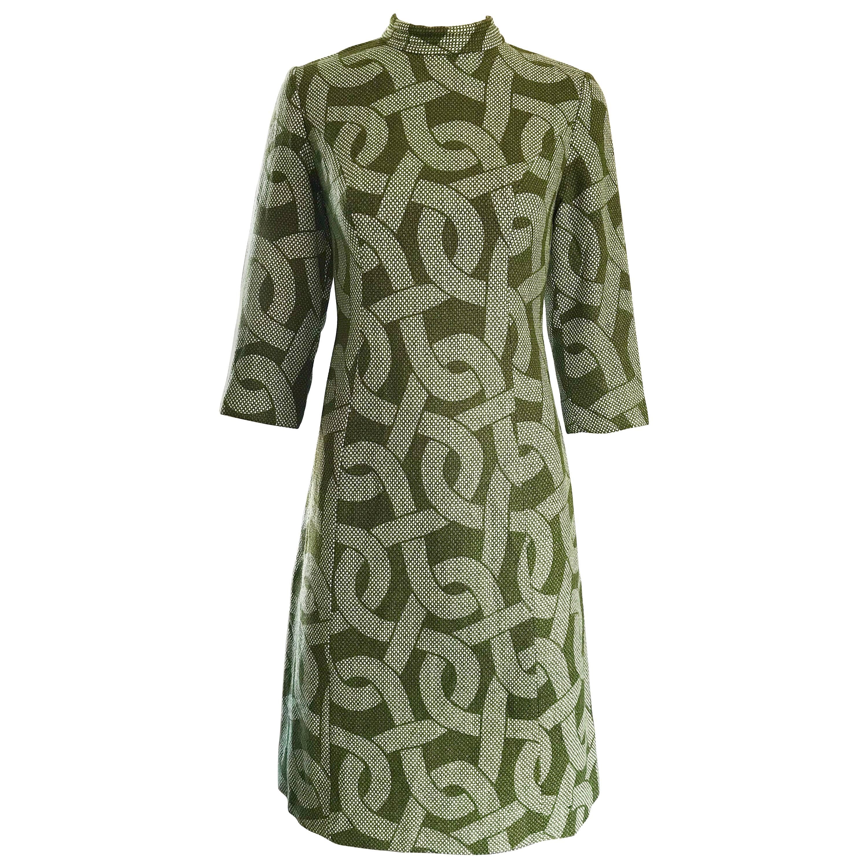 1960s Hunter Green + White ' Chain ' Print 3/4 Sleeves Vintage 60s Wool Dress