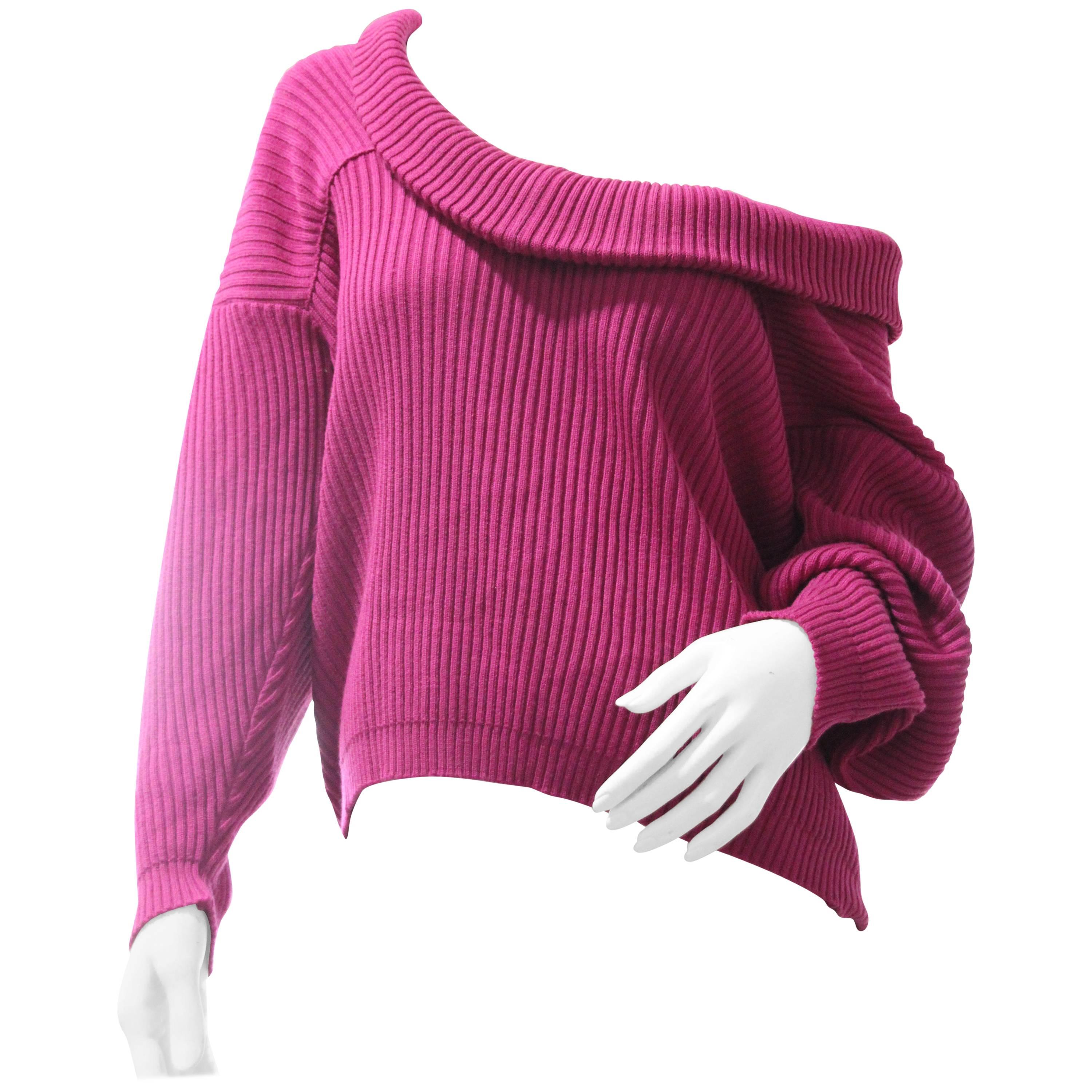 1980s Gianfranco Ferre Fuchsia Wool Rib-Knit Slouch-Style Sweater 