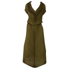 Vintage ISSEY MIYAKE Metallic Green Pleats Dress