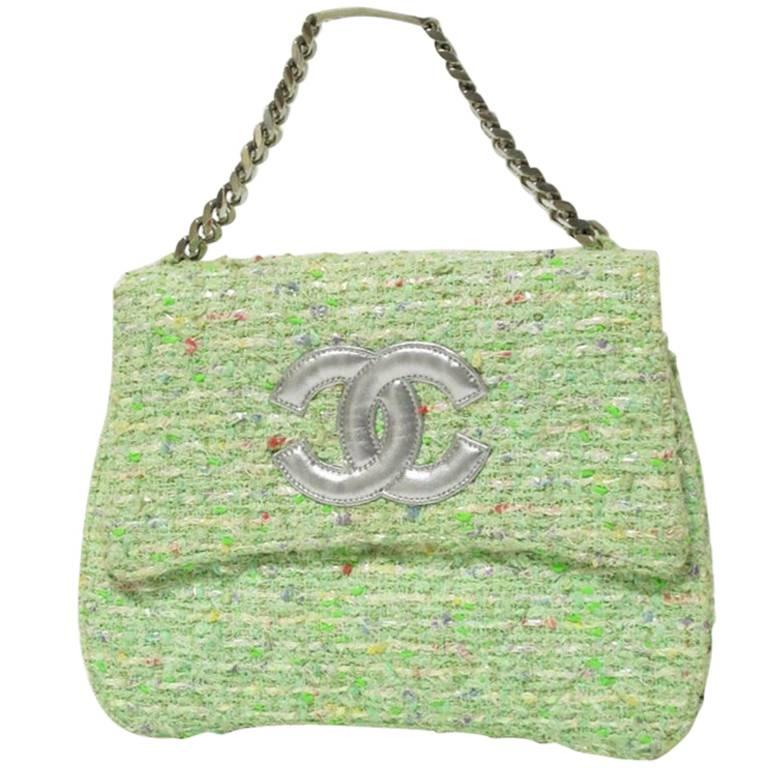  Vintage CHANEL light green tweed fabric handbag with silver tone chain strap. For Sale