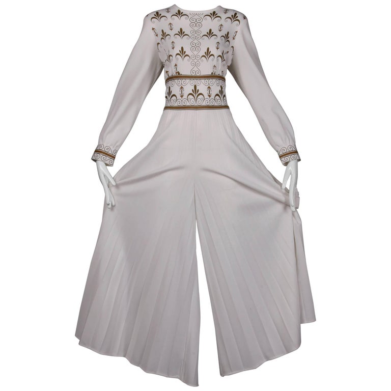 1970s Shaheen Vintage Printed Whited Pleated Bell Bottom Jumpsuit or Pants Suit For Sale at 1stdibs